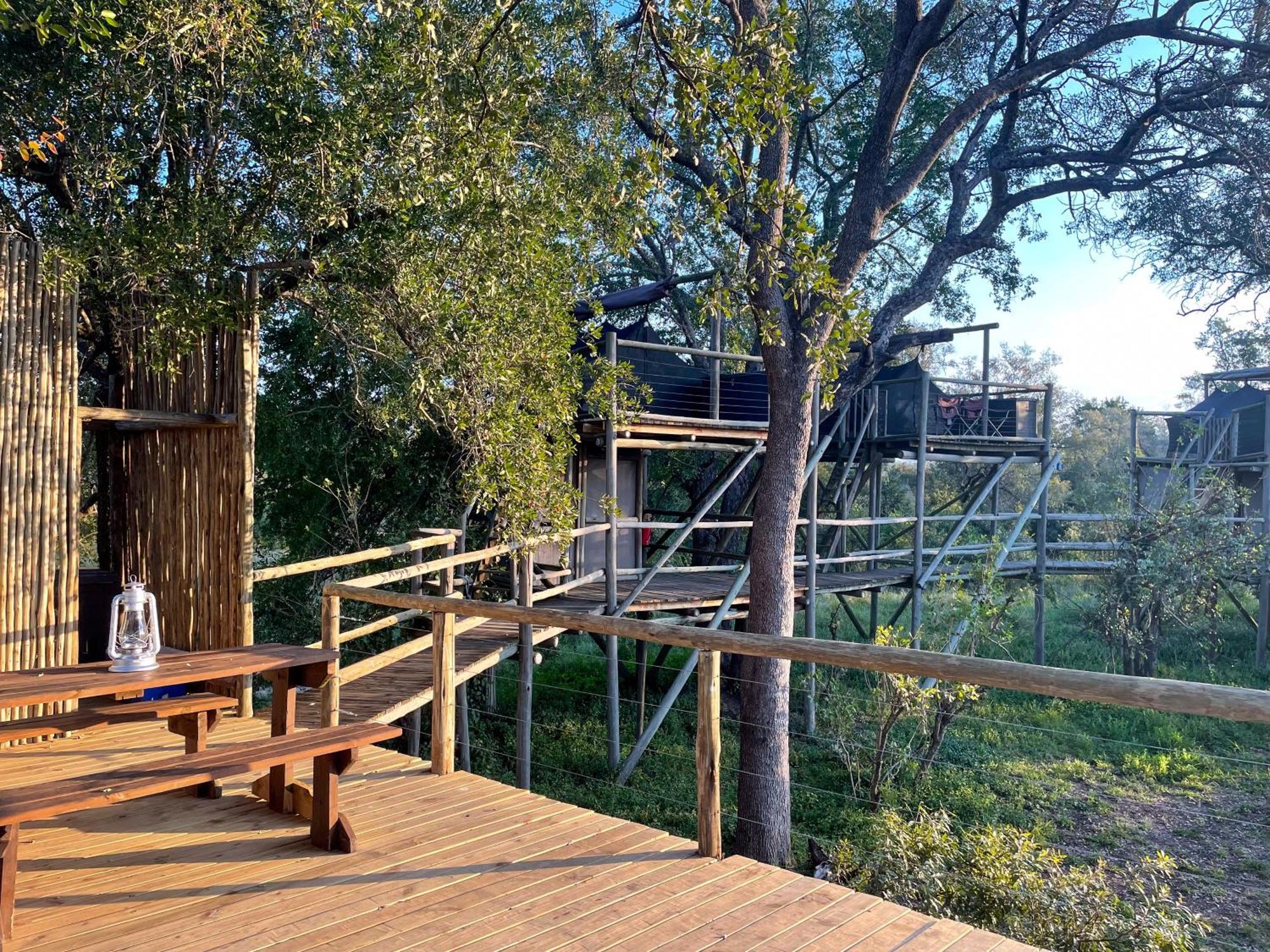 Rhino Walking Safaris Hotel Skukuza Exterior photo
