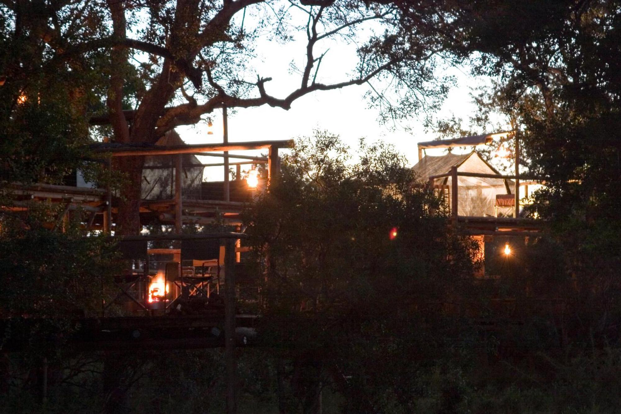 Rhino Walking Safaris Hotel Skukuza Exterior photo