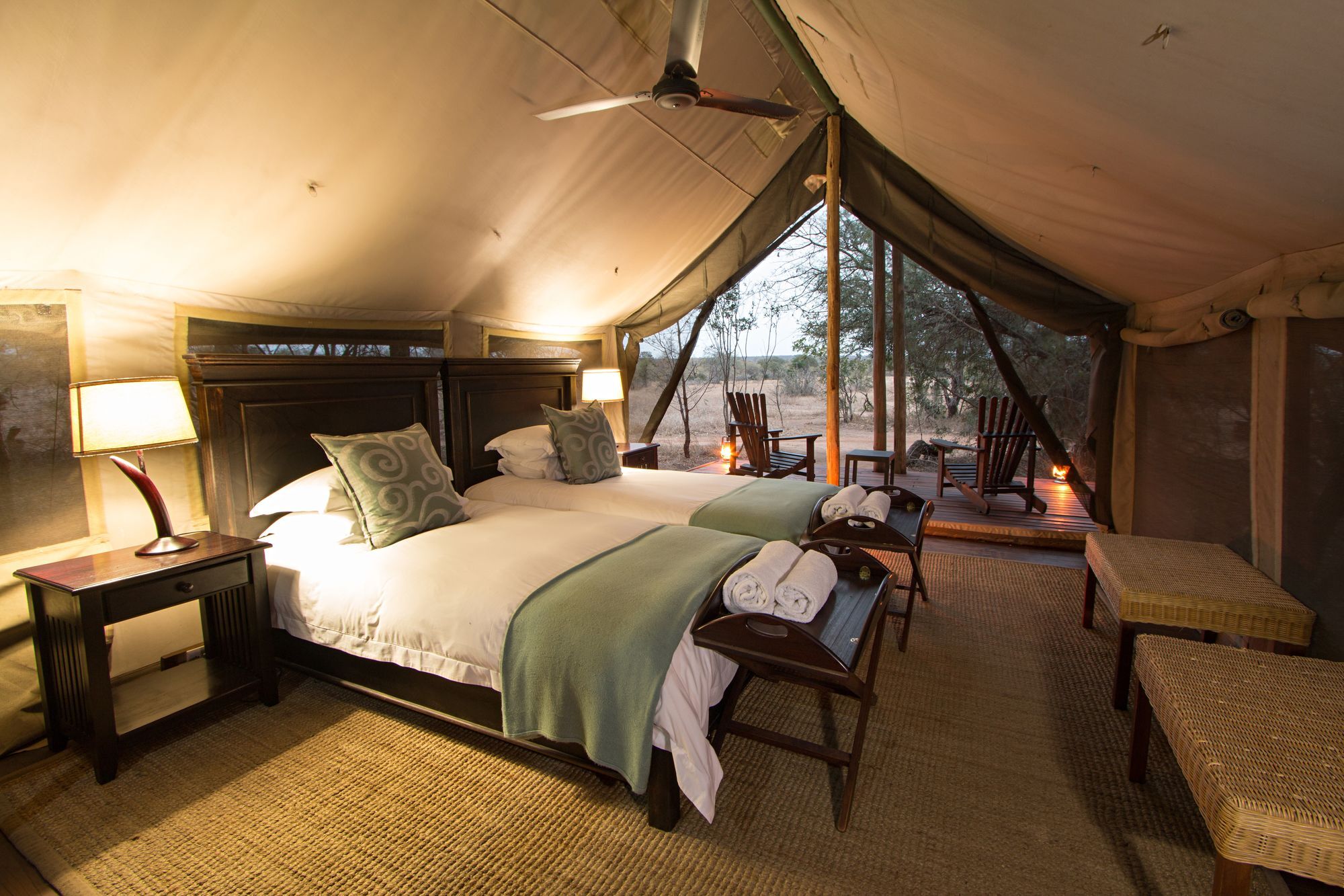 Rhino Walking Safaris Hotel Skukuza Exterior photo