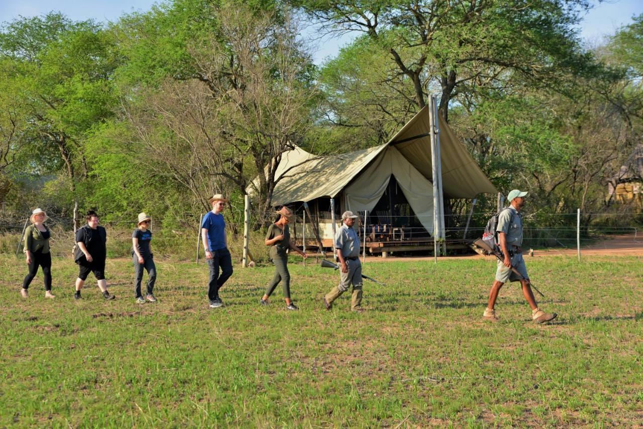 Rhino Walking Safaris Hotel Skukuza Exterior photo